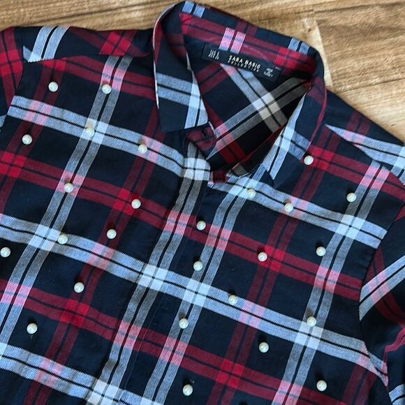 Zara Plaid Button Down With Pearls - Picture 1 of 4